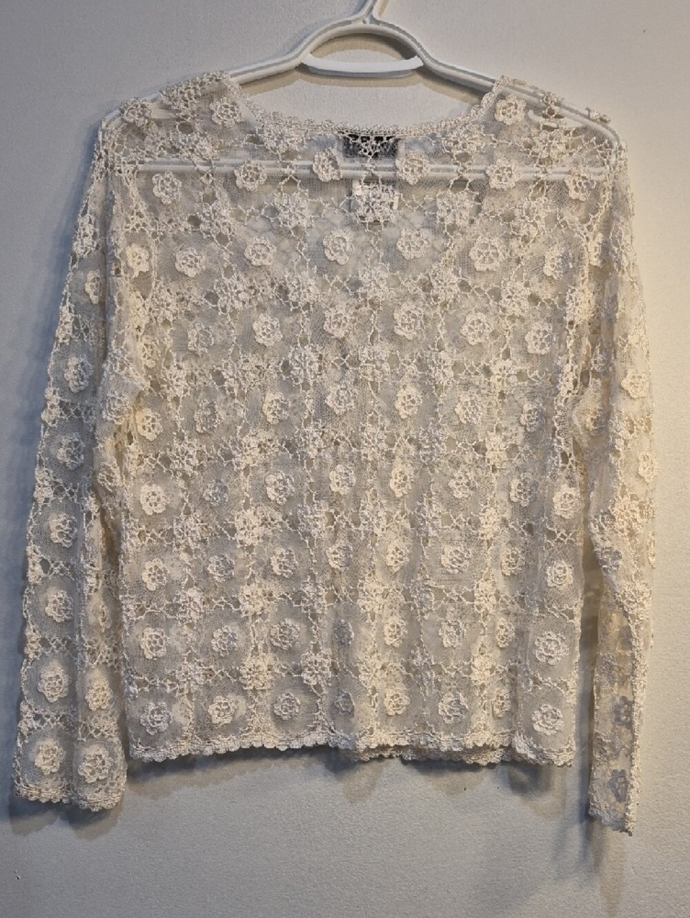 Valenti Cream Crochet Floral Button-Front Blouse - Picture 8 of 10